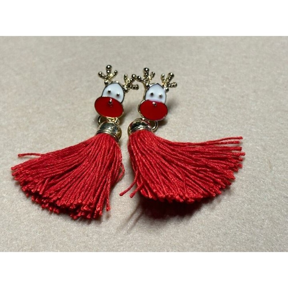 gold tone reindeer charm red tassel drop earrings holiday jewelry nwt new gift